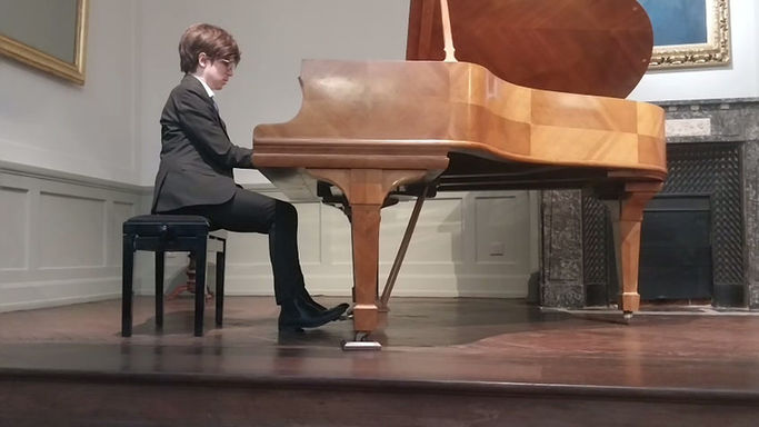 Improvisation pour la main droite seule sur "Maria" (Bernstein)